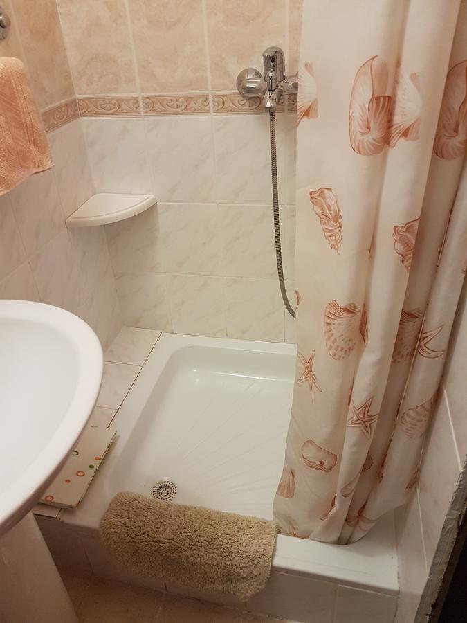 Classic Style Apartment Belgrado Buitenkant foto