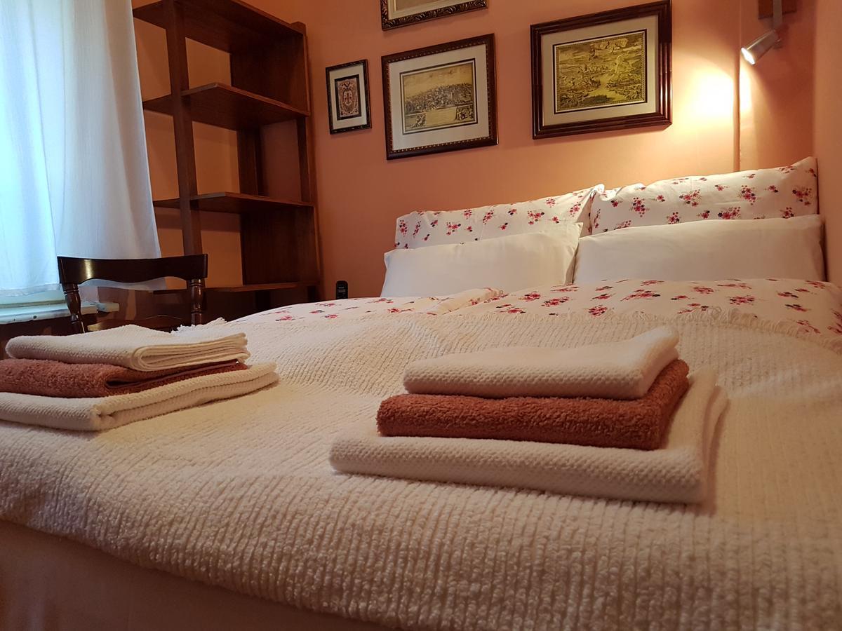 Classic Style Apartment Belgrado Buitenkant foto