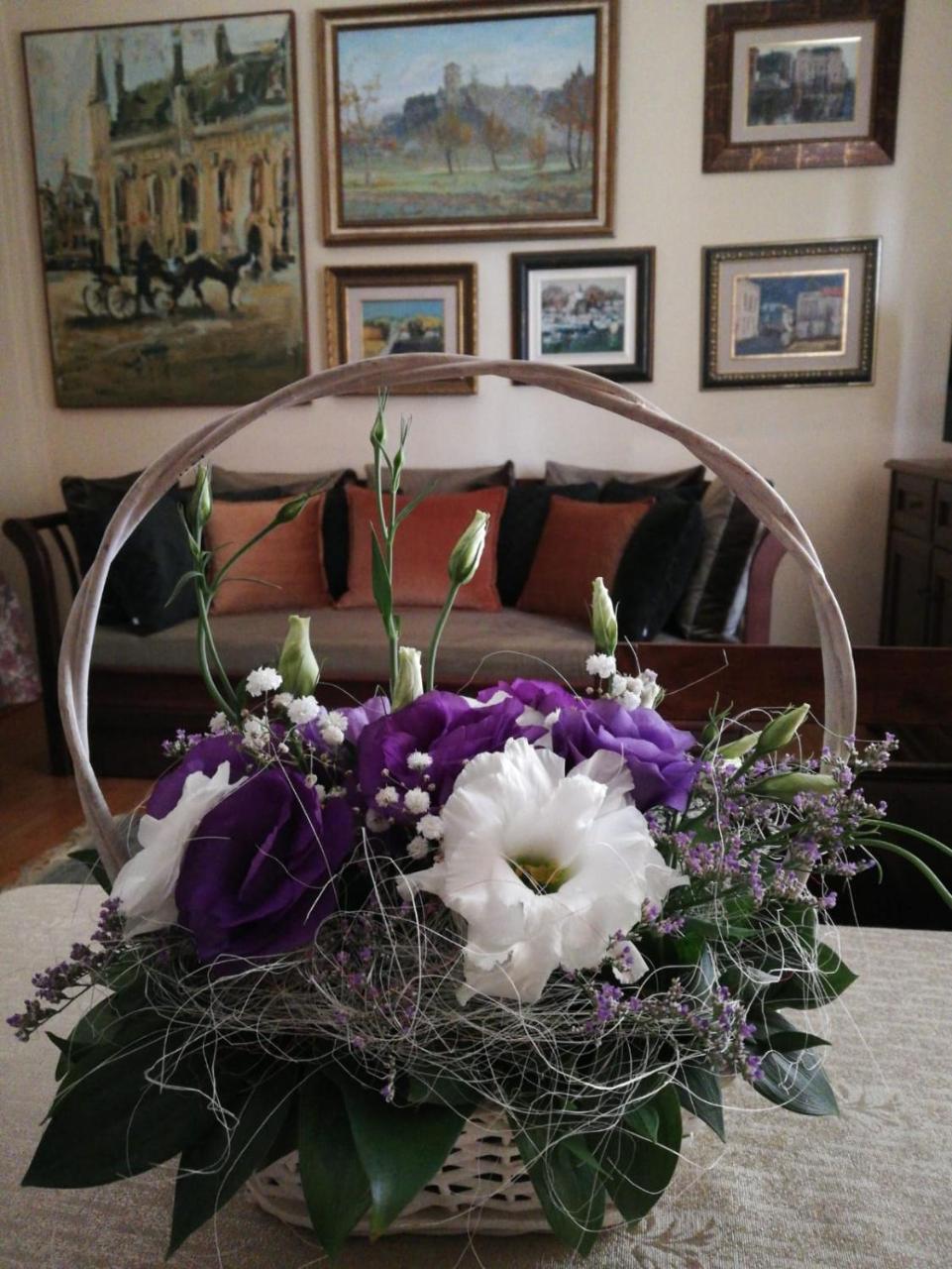 Classic Style Apartment Belgrado Buitenkant foto